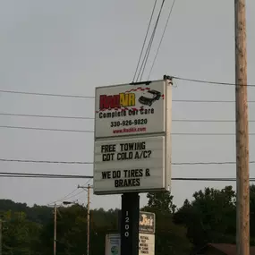 Bild von Rad Air Complete Car Care and Tire Center - Akron