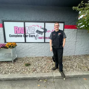 Bild von Rad Air Complete Car Care and Tire Center - Wickliffe