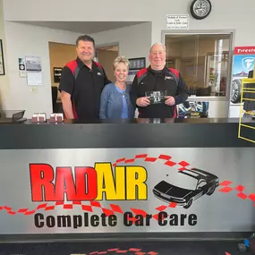 Bild von Rad Air Complete Car Care and Tire Center - Strongsville