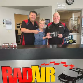 Bild von Rad Air Complete Car Care and Tire Center - Strongsville