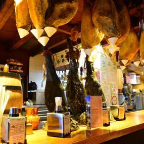 meson-viejo-de-jamon-restaurante-01.jpg