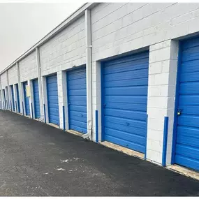 Exterior Units - Extra Space Storage at 1401 Jordan Ln NW, Huntsville, AL 35816