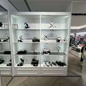 Bild von KARL LAGERFELD Outlet