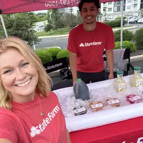 Our State Farm team was thrilled to attend the community event at Spruce Ridge Apartments last weekend! ????