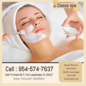 The scrub contains uniform fine particles. Gently massage can remove deep skin dirt and aging keratin, 
prevent clogged pores, reduce the occurrence of acne, and make the original rough and dull skin delicate and smooth.