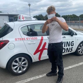 Bild von PASSFAN Driving Lessons