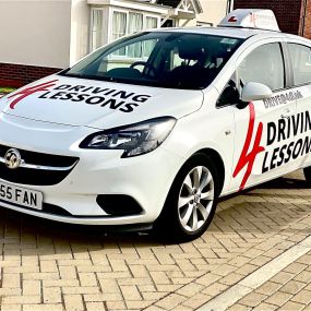 Bild von PASSFAN Driving Lessons