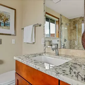 Bild von Mirage Marble & Granite