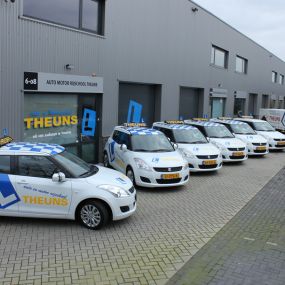 Auto- en Motorrijschool Theuns