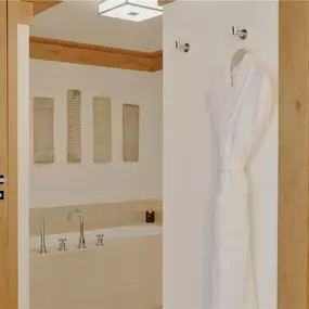 Aman Le Melezin France Accommodation Suite Ski Piste Bain