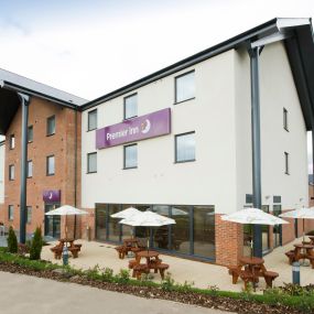 Premier Inn Thirsk hotel exterior