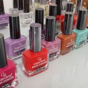 styls-perruquers-esmaltes-04.jpg