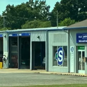 Bild von Gills Point S Tire & Auto Service