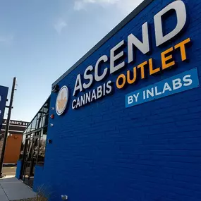 Bild von Ascend Cannabis Dispensary Outlet - Northlake