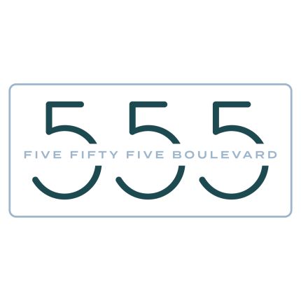 Logo de 555 Boulevard