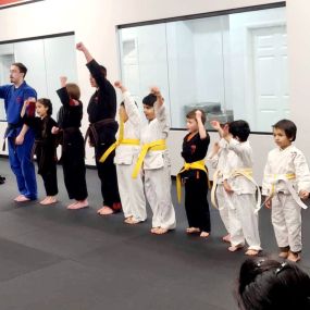 Families that train together, thrive together! Experience the joy of bonding and growth in our family karate sessions.