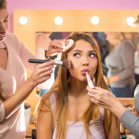 AleuCo Beauty Studio Mobile Hair and Makeup - Las Vegas