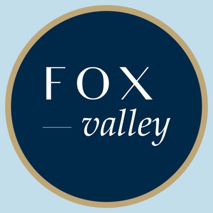 Logótipo de Fox Valley Apartments