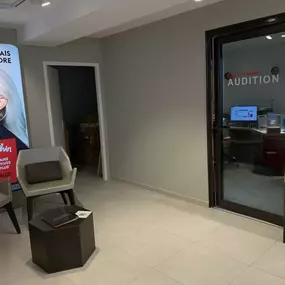 Bild von Audioprothésiste Saint-Remy-De-Provence-Alain Afflelou Acousticien