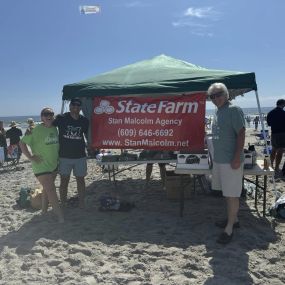 What a great event for all involved.  The Mainland Unified Team and The Heart of Surfing combined to give kids with special needs the chance to get on a surfboard and Hang 10!!! 
    It was so nice to see so many kids on the surfboards out on the waves.   Way to go Dave, Sarah & Erika!!