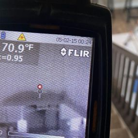 Pipe Inspection: In addition to structural water damage assessments, thermal imaging can locate hot or cold spots along pipes, indicating leaks or blockages.