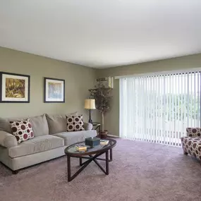 Dining Room at Lansing Riverwood