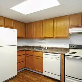 Kitchen at Lansing Riverwood