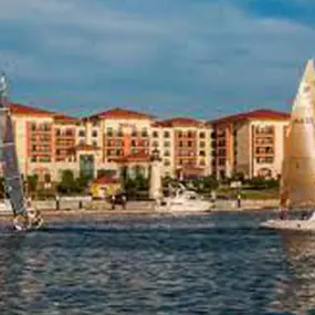 Rockwall, Texas, is a thriving city known for its scenic lakeside views, top schools, and vibrant community. Whether you're buying or selling, Texas Born Team Professional REALTORS® offers expert real estate services to help you find the perfect home in Rockwall. Trust our team for a seamless experience!