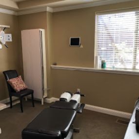 Metro Acute Chiropractic is a Chiropractor and Acupuncturist in Lone Tree, CO.