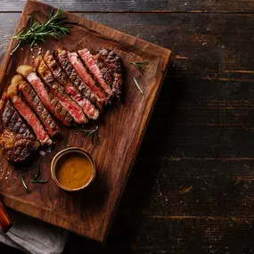 Jack Binion’s Steak at Horseshoe Indianapolis has upped the ante in fine dining, so go all-in on this classic steakhouse experience. Jack Binion’s elevates your evening of casino excitement at Horseshoe Indianapolis.