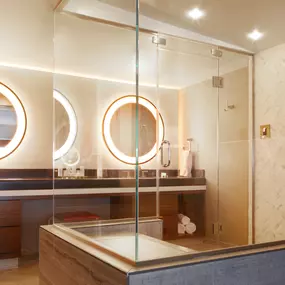 Eldorado Hotel Resort & Casino in Reno, NV suite bathroom