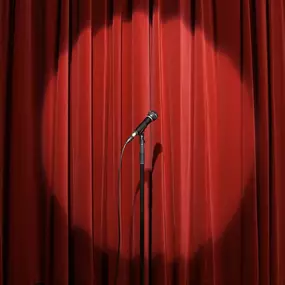 Red Curtain at Center Stage in Harrah’s Lake Tahoe.