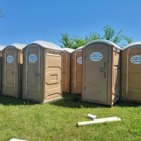 For temporary restroom solutions at events, construction sites, or other locations, Mustang Septic Service offers portable toilet rentals. Our clean and well-maintained portable toilets provide convenience and hygiene to your guests or workers, ensuring a comfortable experience wherever restroom facilities are needed.
