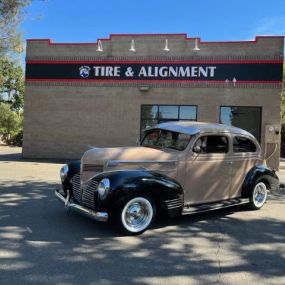 Bild von Old Town Tire & Alignment