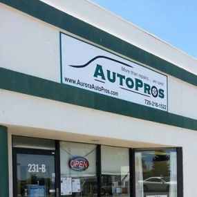 The Leon family started Aurora AutoPros in 2013 with just the two of them (and occasional help from the kids) and have since grown to a team of 7!
With 30 years in the industry, Edgar shows his team how to carefully and thoroughly manage the toughest of repairs. His goal is to develop positive stereotypes of the auto repair industry, one customer at a time.