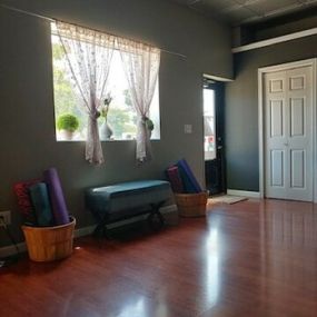 Bild von Illinois Valley Therapeutic Massage and Yoga Studio