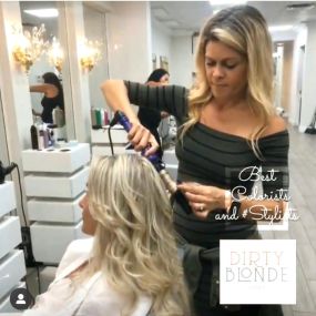 Bild von Dirty Blonde Salon Boca