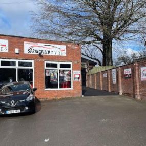 SPRINGFIELD TYRES LTD | TYRE FITTING IN STOKE-ON-TRENT