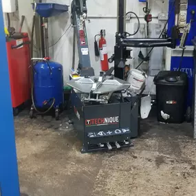 Car Care (Motor Engineers) Limited | Thornliebank Tyres