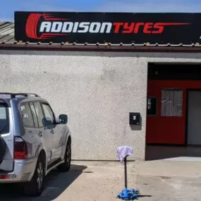 Bild von Addison Tyres