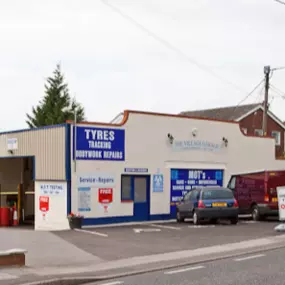 VILLAGE GARAGE (COLDEN COMMON) LTD - TYRES IN WINCHESTER