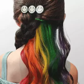 Hair Salon in Linthicum Heights, MD For Green, Yellow, Purple, and Red Color Hair