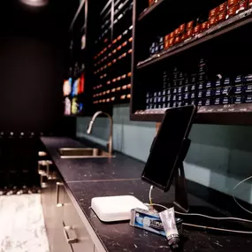 L'Oréal Hair Color Salon in Linthicum Heights, MD For Gray Coverage and Vivid Colors