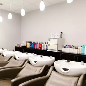 Top Hair Stylists Serving Linthicum, MD - Hair & Scalp Treatments