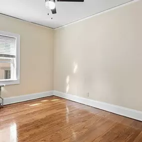 Bedroom at Cambridge Manor Apartments