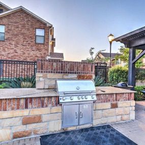 Grilling station and outdoor serving area