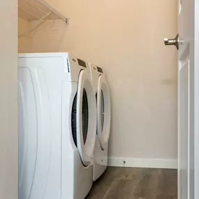 Washer & Dryer at Brownstones at Palisade Park