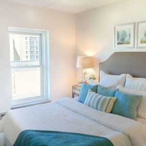 Bedroom at Knollwood Towers East Apartments