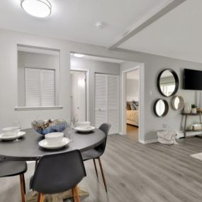 Dining Area at The Preserve at Woodfield