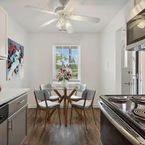 Bild von The Hinsdale Apartment Homes